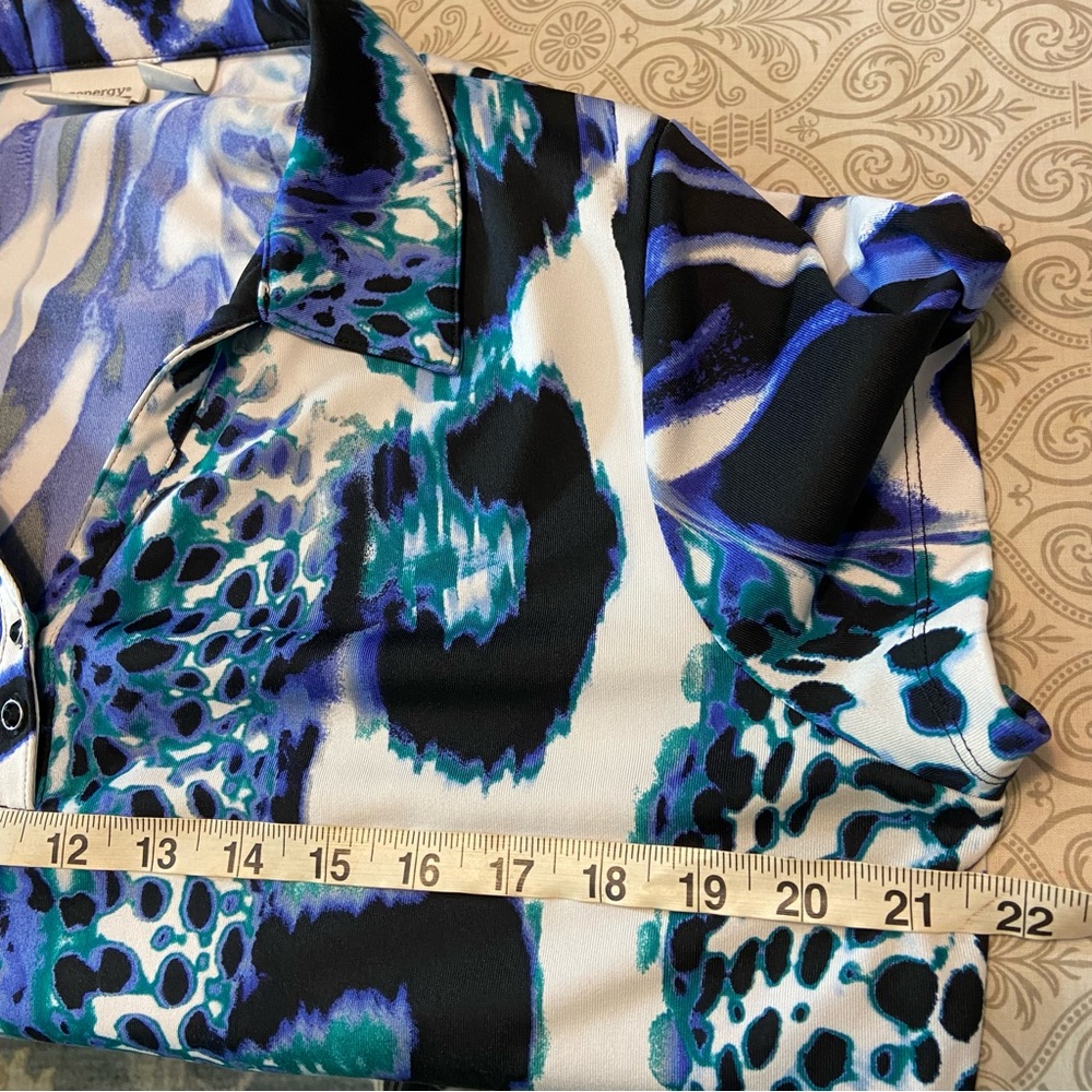 Chicos Sz 2 Zenergy Golf Abstract Polo Shirt Blue Women's Animal Print Blue - Picture 2 of 9